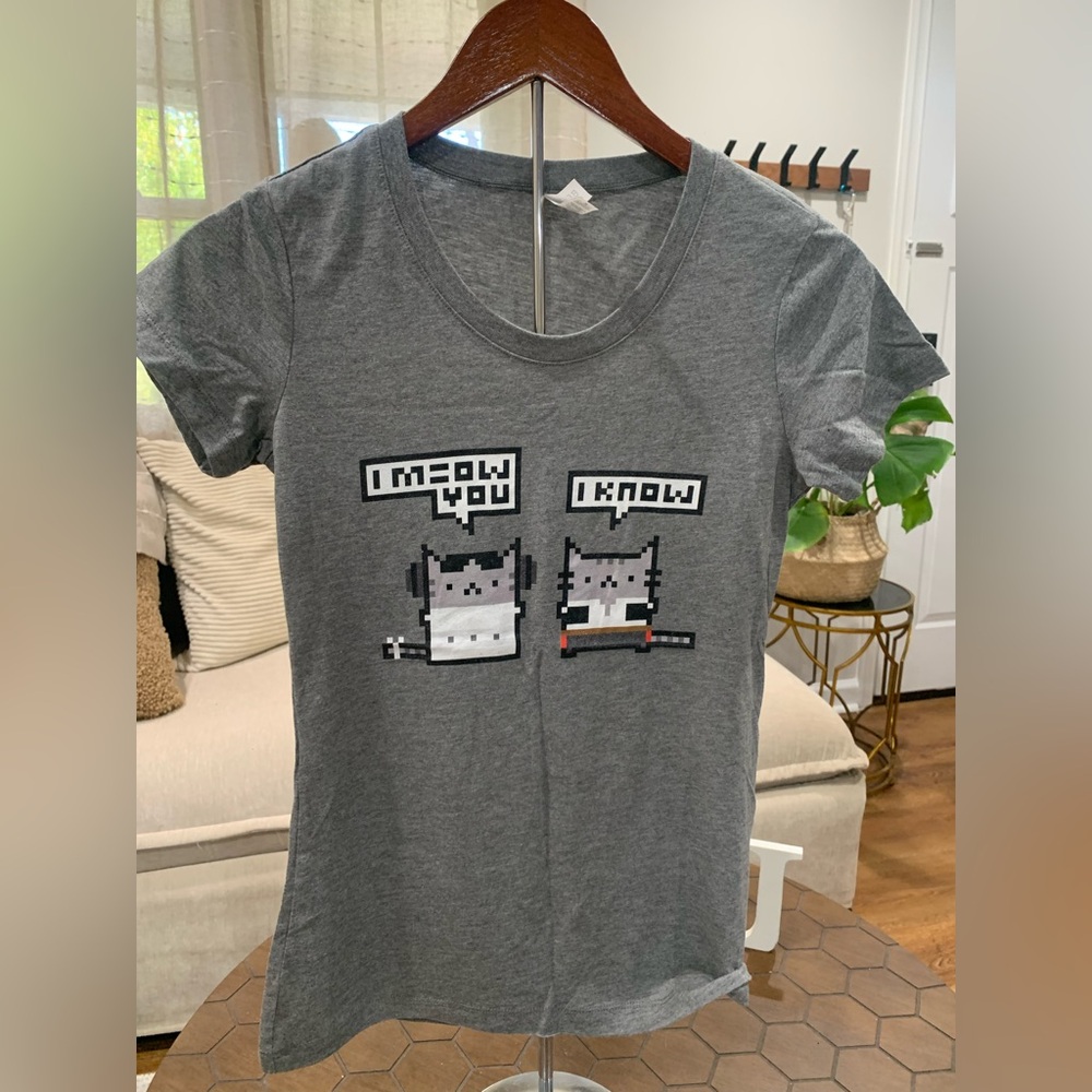 NWOT Graphic Star Wars Inspired Cat T-Shirt - read size mention in description!